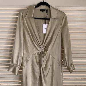 NWT Theory Twist Midi Dress in Pale Lime Soft Satin 💚🍋
